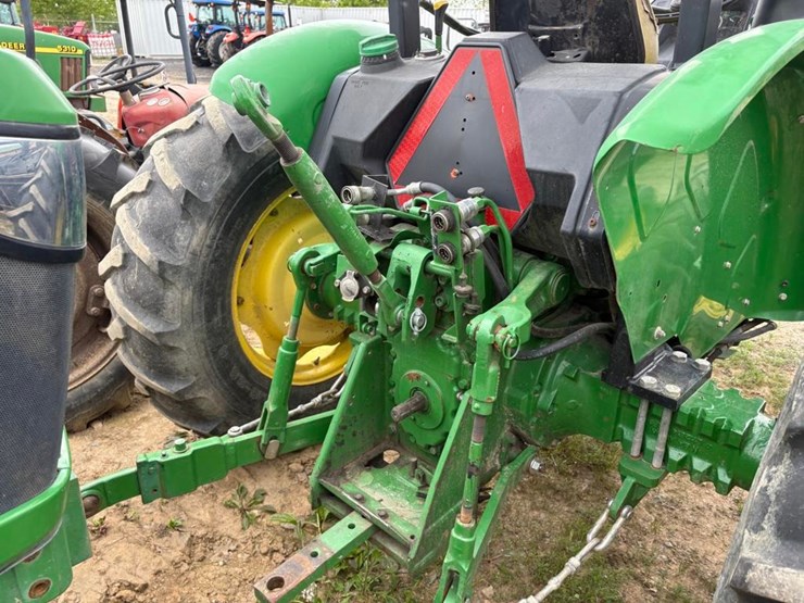 john-deere-5065e-image-7