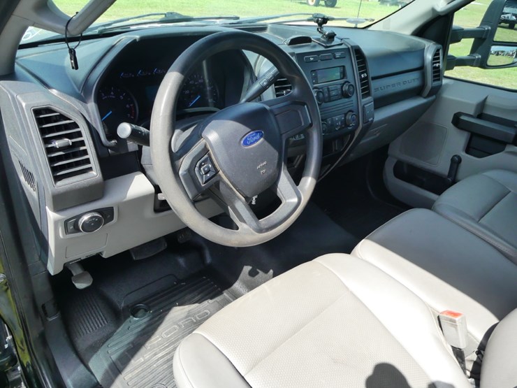 2019-ford-f350-image-12