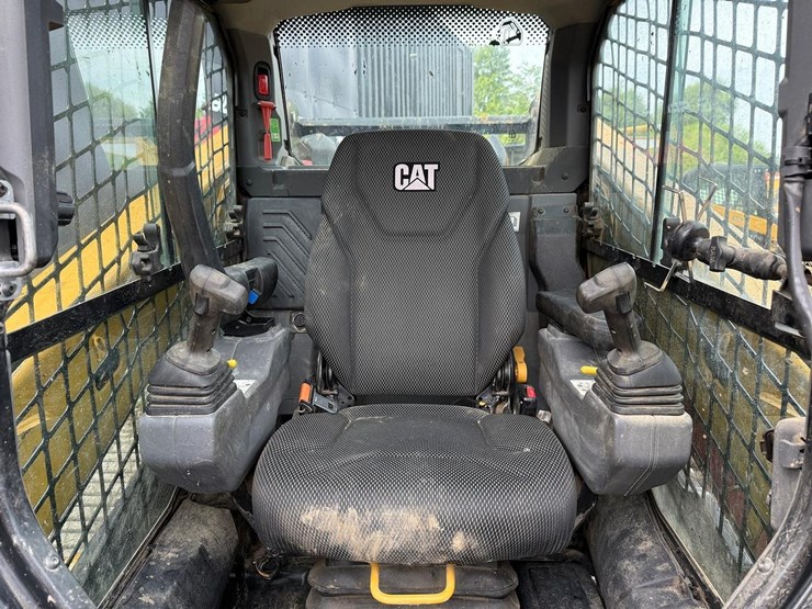 caterpillar-265-image-20