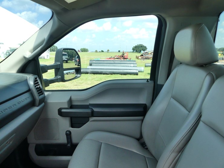 2019-ford-f350-image-13