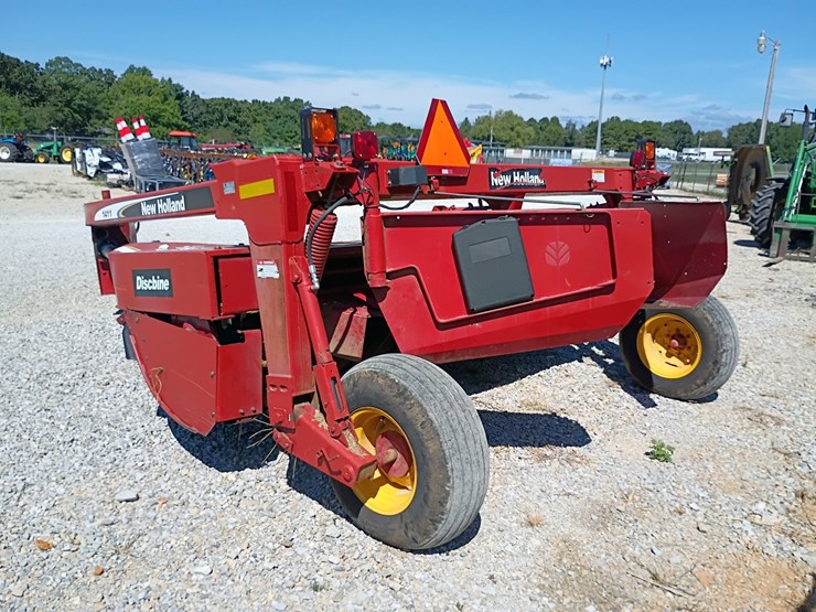 new-holland-1411-image-3