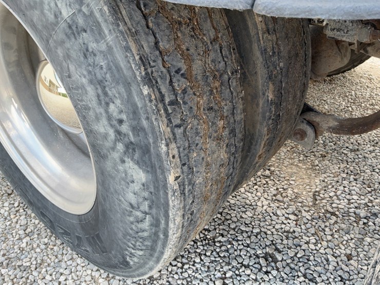 2008-kenworth-t800-image-37