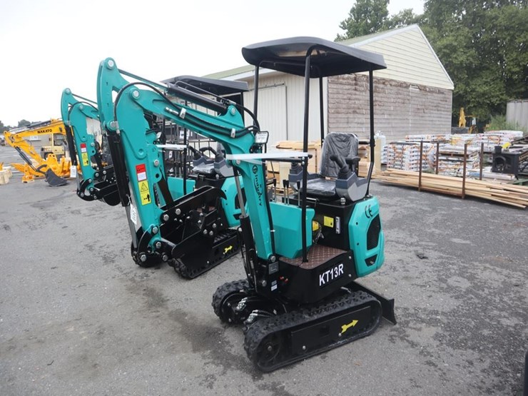 cfg-kt13r-mini-excavator-image-2