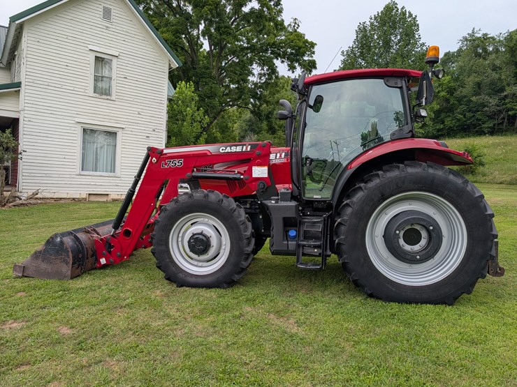 2014-case-ih-maxxum-125-image-2
