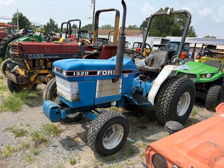 ford-1320-image-2