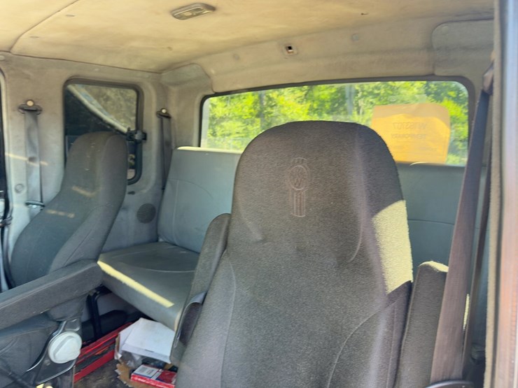 2007-international-durastar-4300-image-25