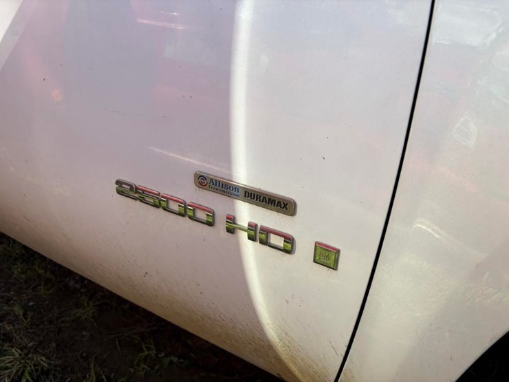 2008-gmc-2500-image-7