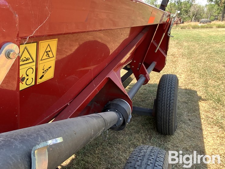 2014-case-ih-4412-image-17