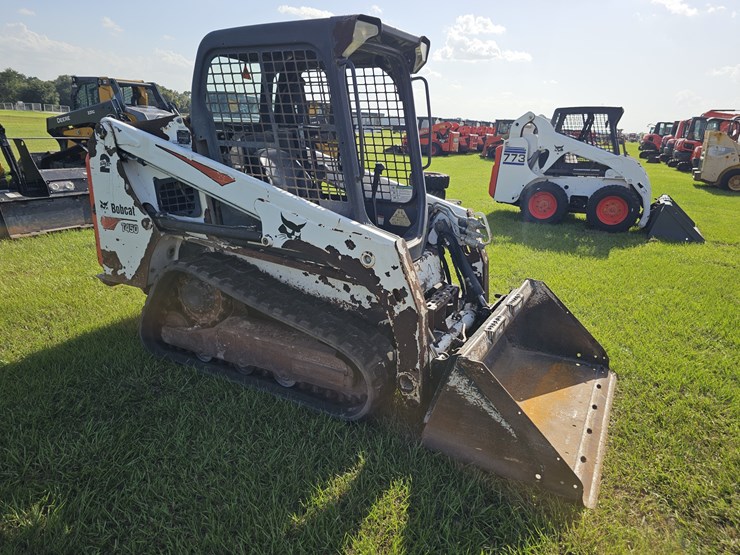 2018-bobcat-t450-image-2