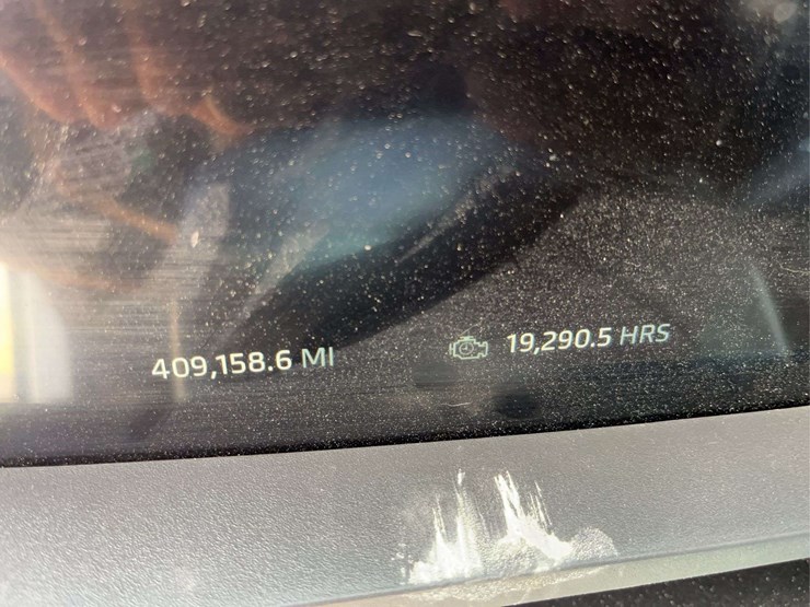 2022-kenworth-t680-image-12