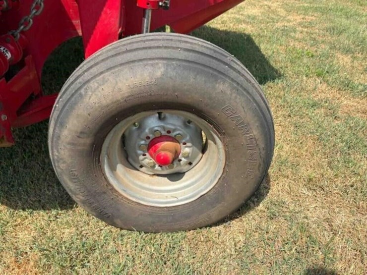 massey-ferguson-1372-image-7