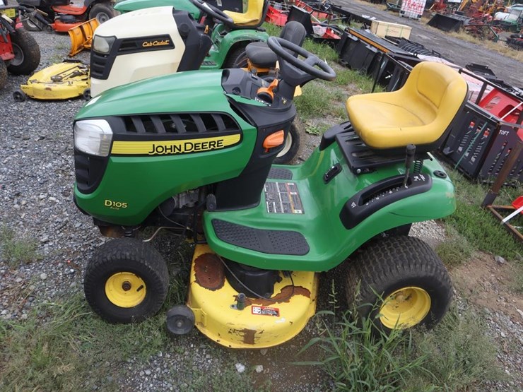john-deere-d105-image-5