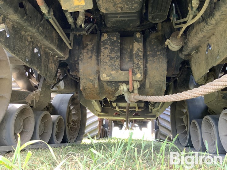 2012-case-ih-600-image-12