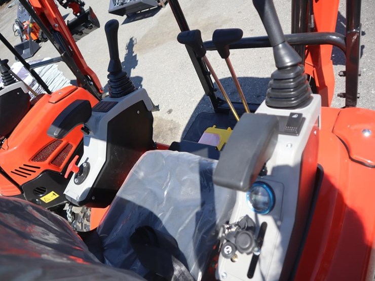 tpm-18hh-mini-excavator-image-11