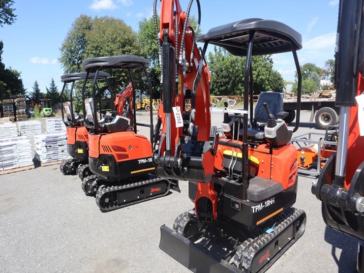 tpm-18hh-mini-excavator-image-4