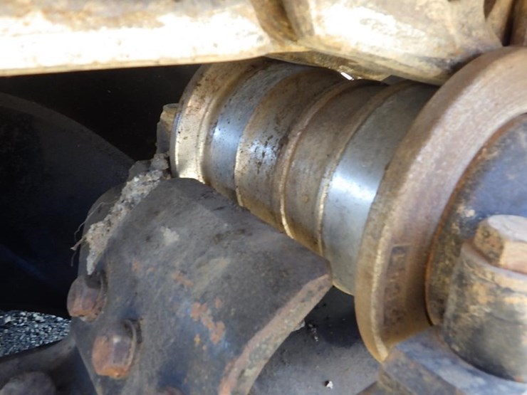 link-belt-4040-dangle-head-tracked-log-processor-image-23