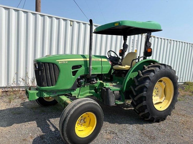 john-deere-5075m-image-1