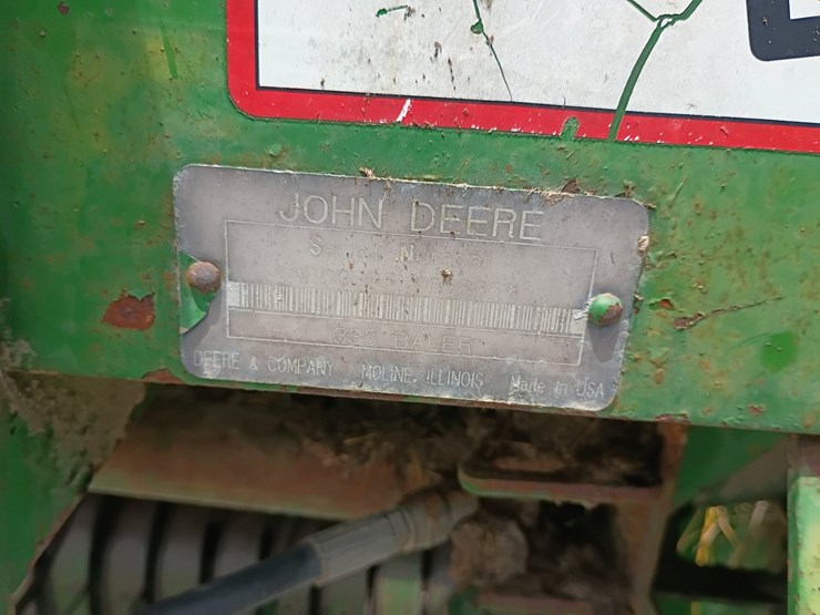 john-deere-335-image-42