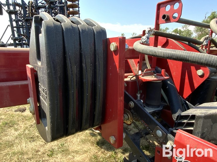 2012-case-ih-1250-image-11