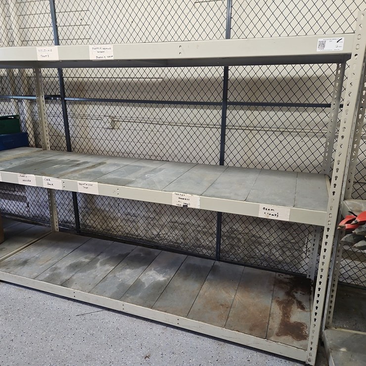 SHELVING UNIT