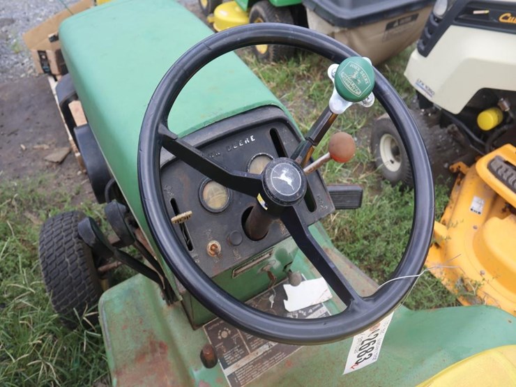 john-deere-300-image-15