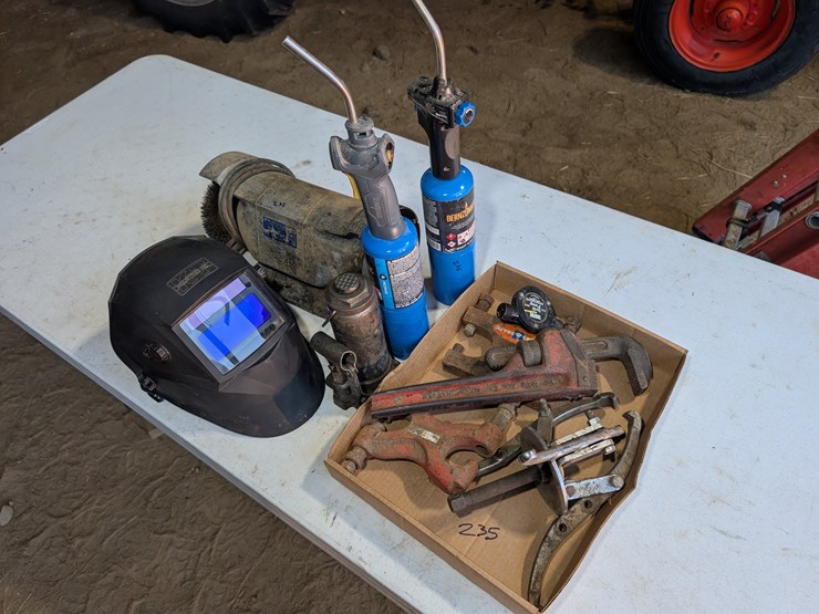 auto-darkening-welding-helmet,-bench-grinder,-bottle-jack,-torches,-gear-puller-&-misc.-#235-image-1