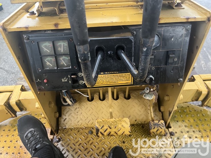 caterpillar-d3c-image-30