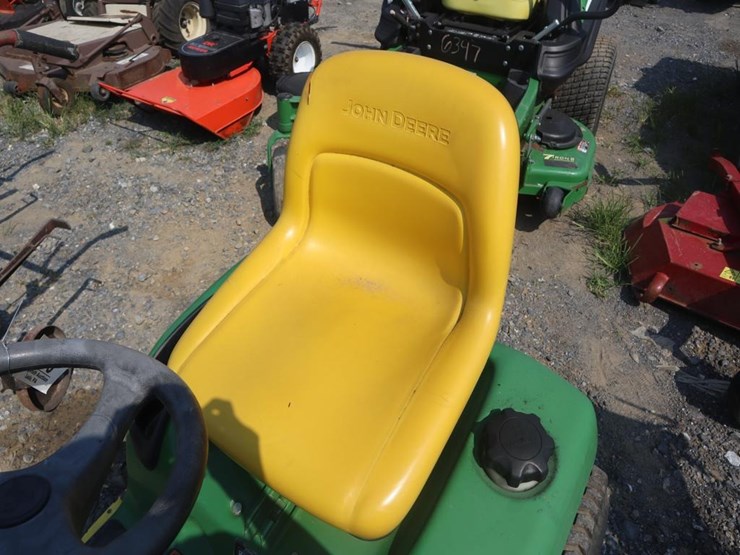 john-deere-lt160-image-21