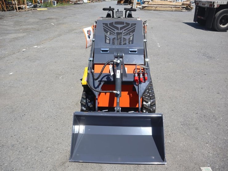 tpm-t460-stand-on-skid-steer-loader-image-3