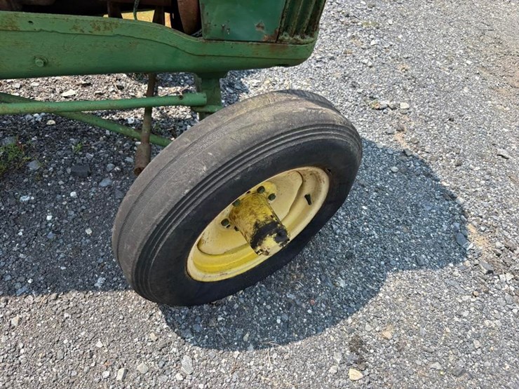 john-deere-a-image-9