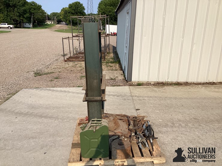continental-hv100-30-ton-press-w/misc-pallet-image-8