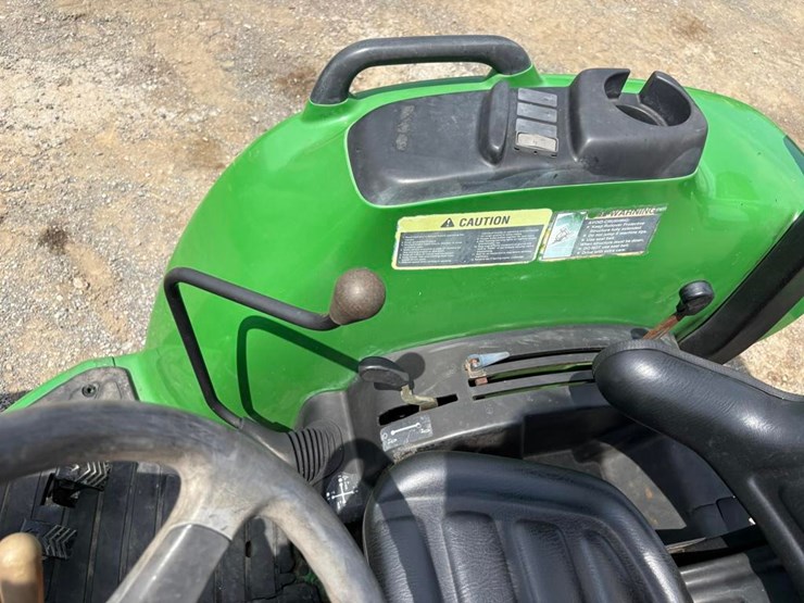 john-deere-4520-image-27