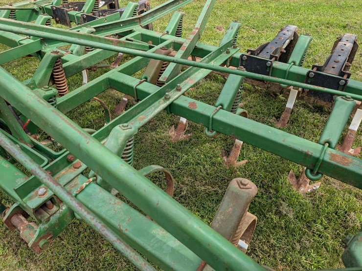 john-deere-1010-image-12