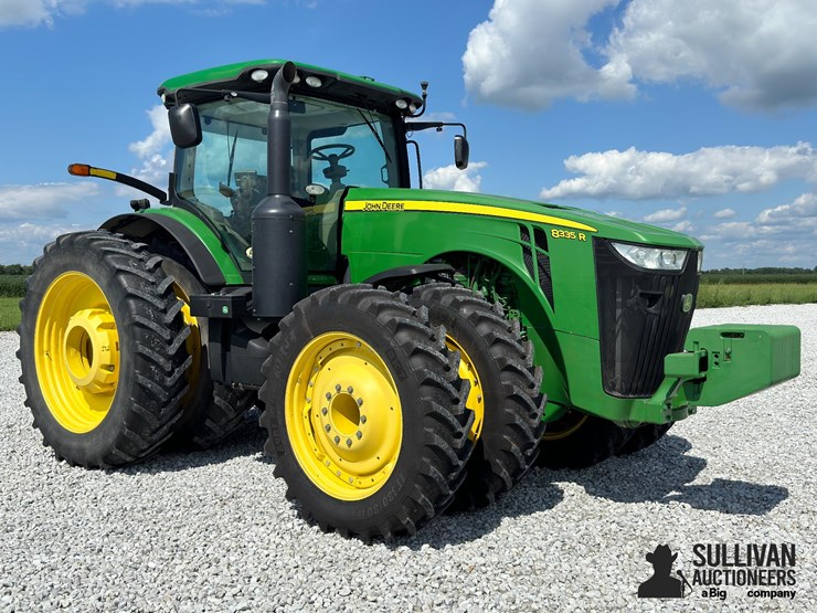 2012-john-deere-8335r-image-3