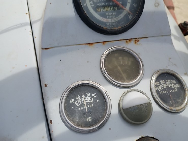 ford-tractor-image-25