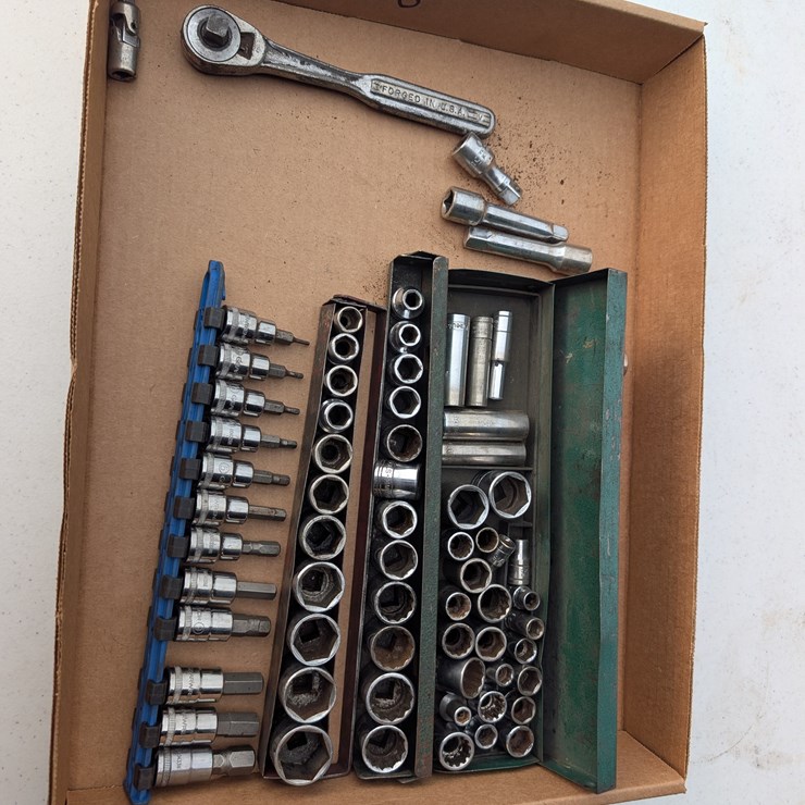 Misc. sockets, ratchets and extensions. #208