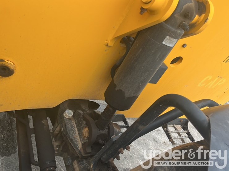 2014-jcb-509-42-image-20