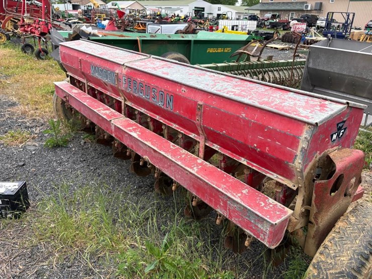massey-ferguson-26a-image-3