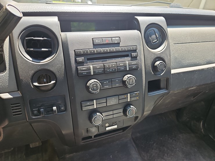 2014-ford-f150-image-19