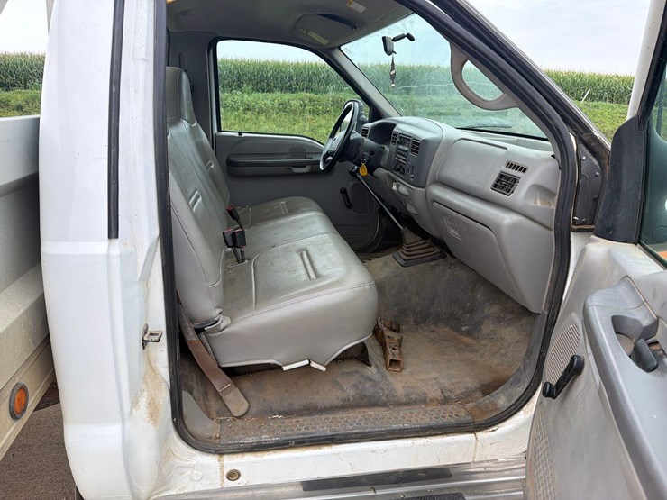 1999-ford-f250-xl-image-23