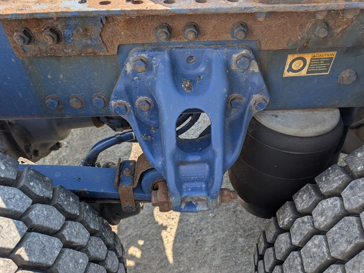 2018-kenworth-t680-image-45