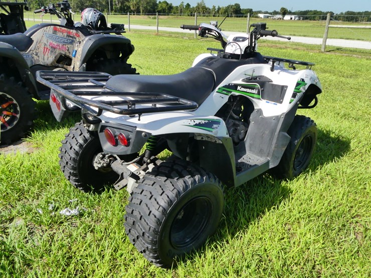 2018-kawasaki-300c-image-3