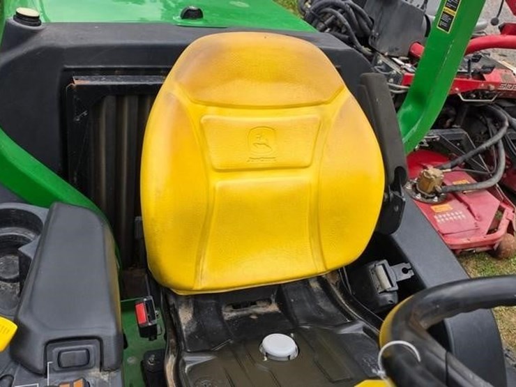 john-deere-7400-image-35