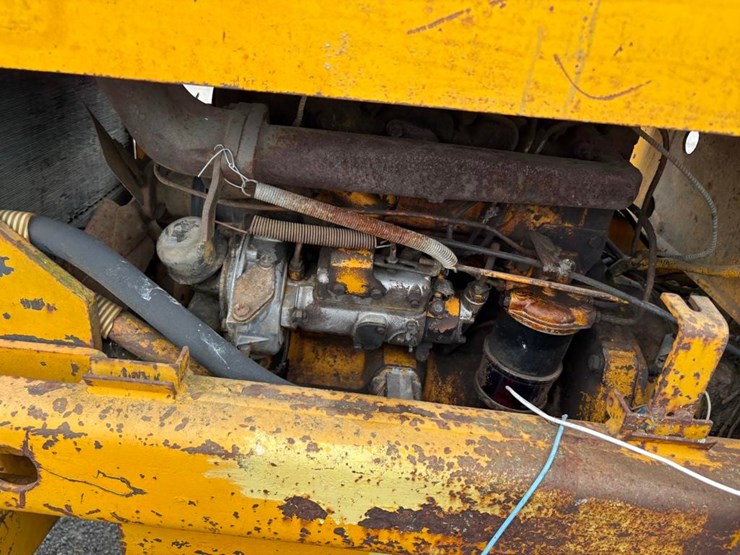 massey-ferguson-mf2500-image-7