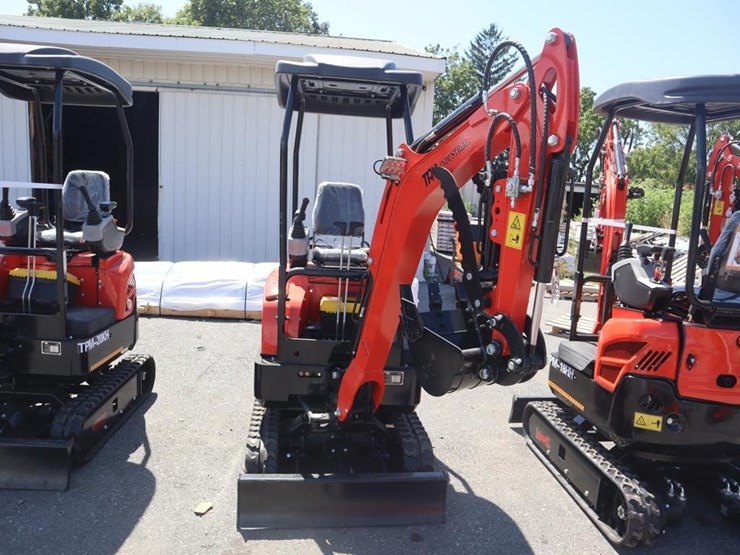 tpm-20kh-mini-excavator-image-3
