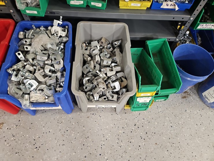 quantity-of-assorted-fasteners-image-5