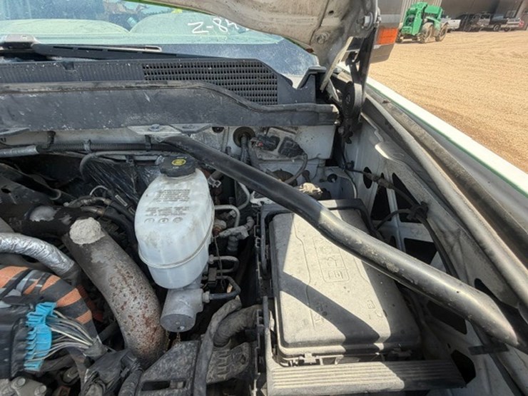 2017-chevrolet-2500-image-62