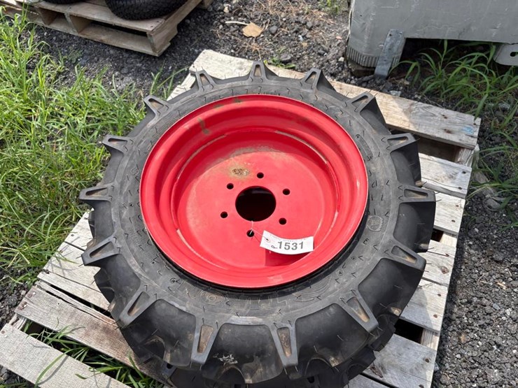 7-16-tron-tires-on-steel-wheels-image-3