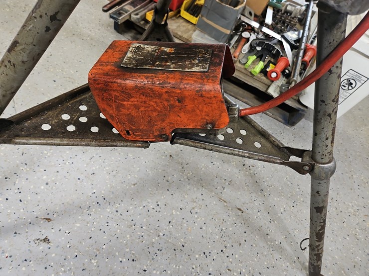 rigid-300-pipe-threader-image-5