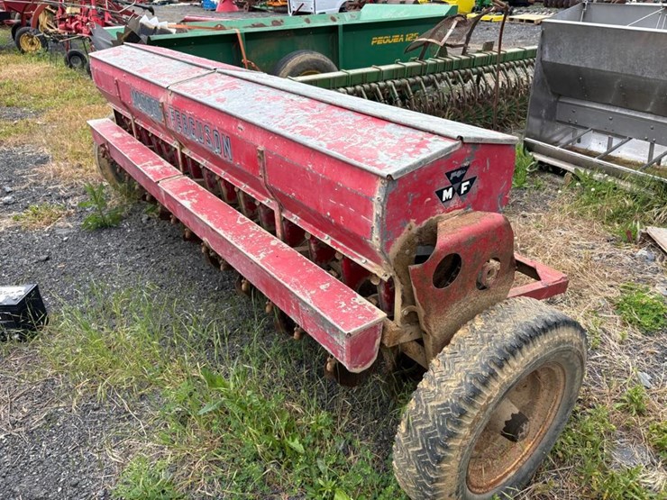 massey-ferguson-26a-image-4